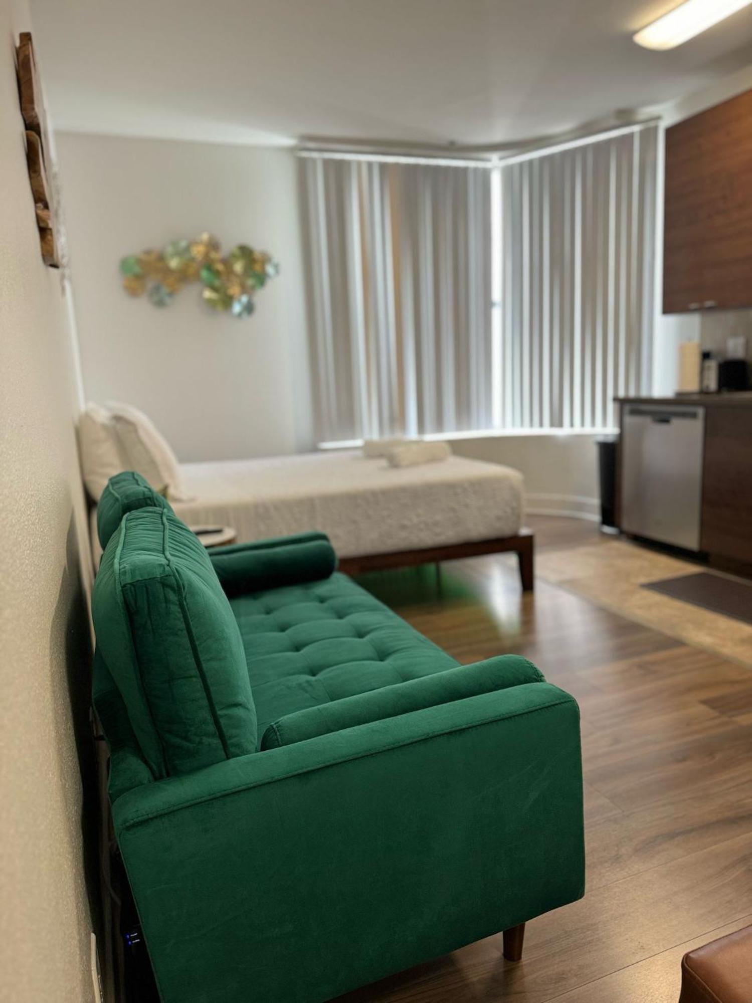 Apartment Exclusive In Mdr-venice With Pool, Gym & Hottub Los Angeles