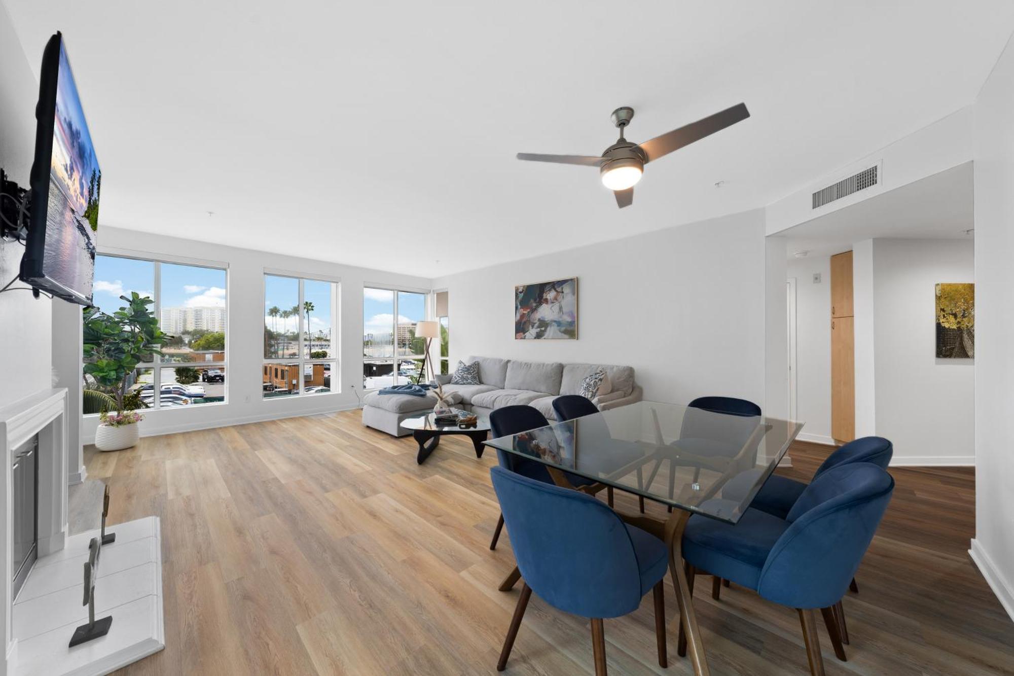 The Turquoise Lounge - Chic 2br View Pool, Sauna *