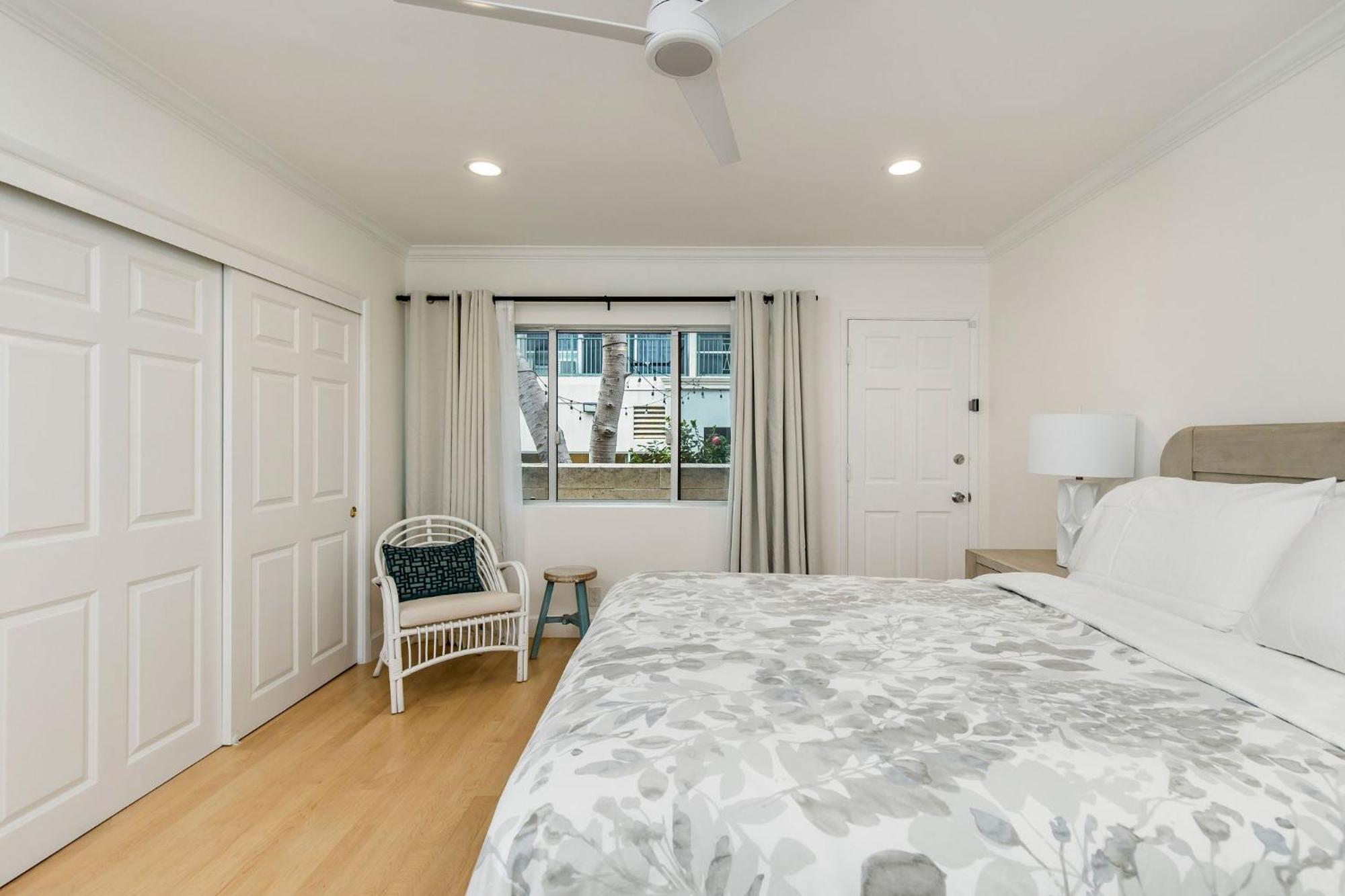 Ocean View Apartment