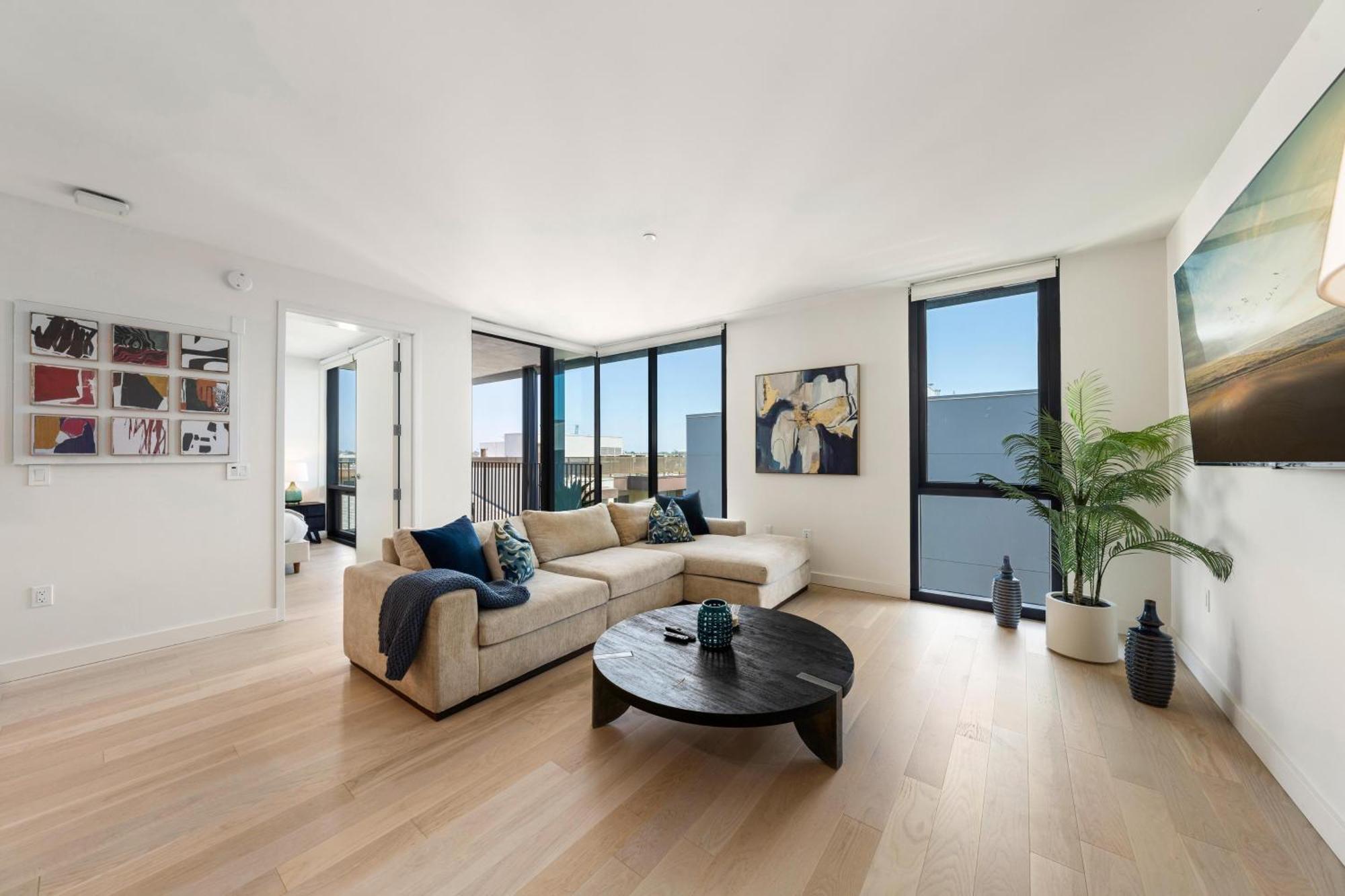 The Sapphire Nest - Spectacular Rooftop Amenities Ocean Views 2br Los Angeles