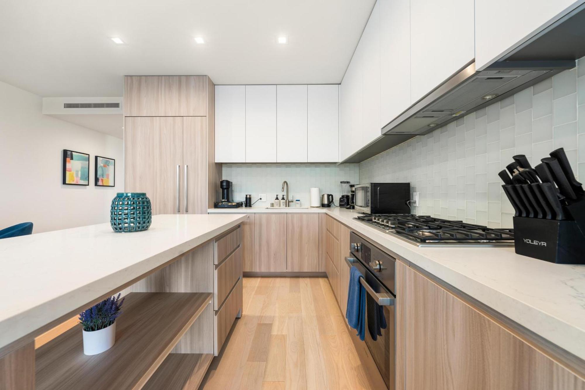 The Sapphire Nest - Spectacular Rooftop Amenities Ocean Views 2br * Los Angeles