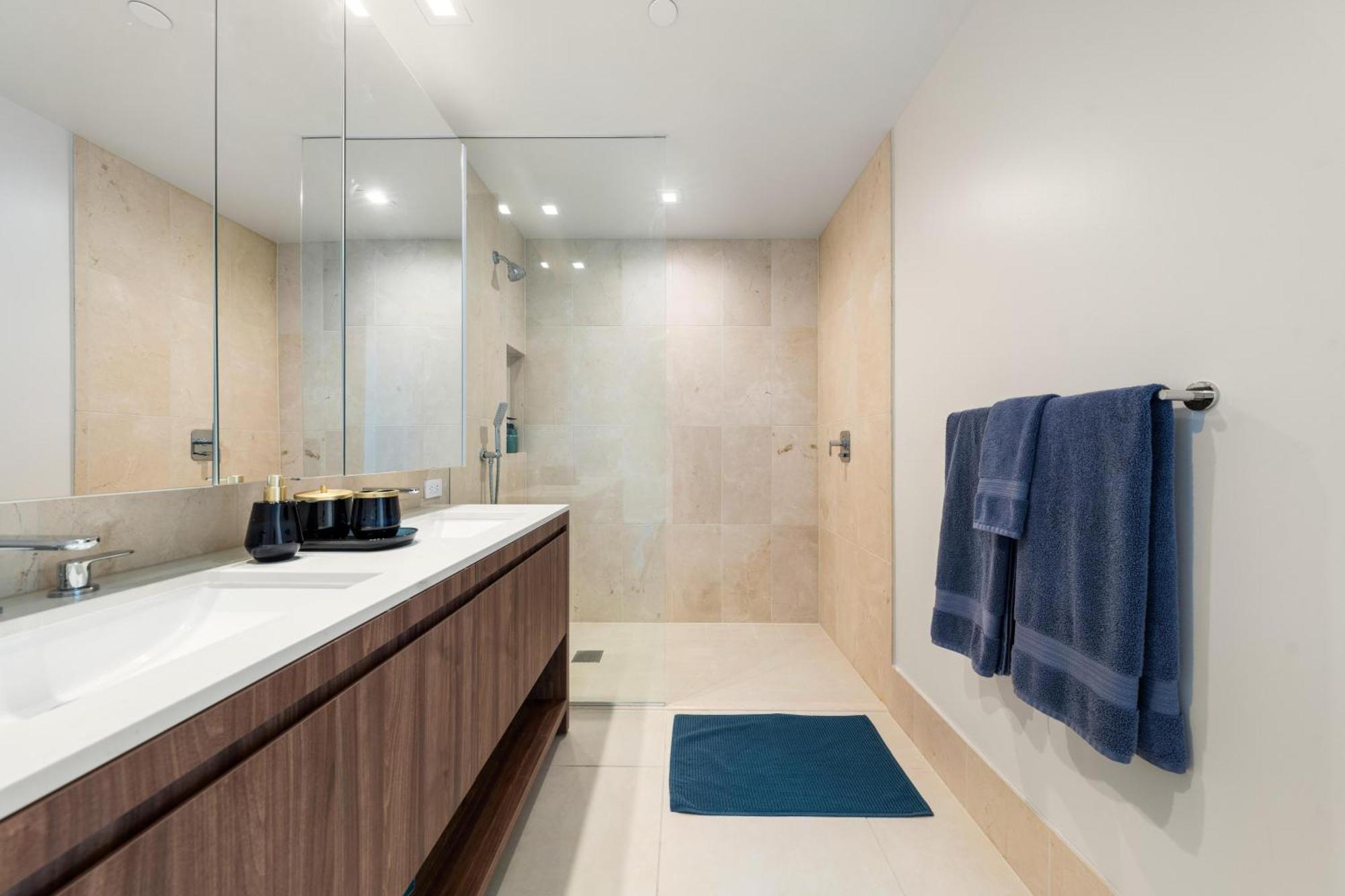 Apartamento The Sapphire Nest - Spectacular Rooftop Amenities Ocean Views 2br *