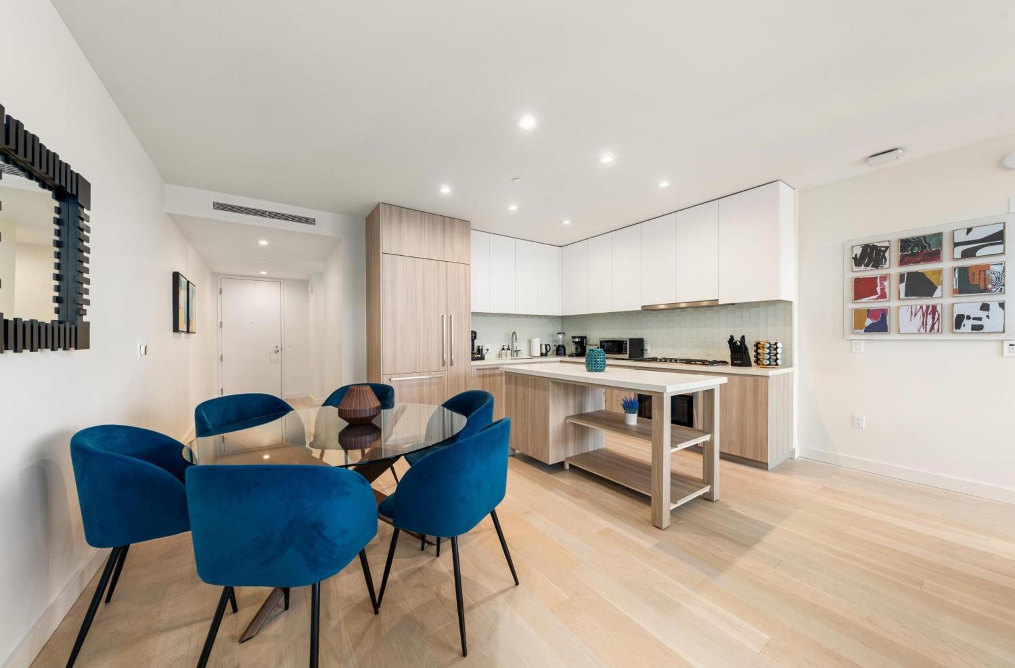 Apartamento The Sapphire Nest - Spectacular Rooftop Amenities Ocean Views 2br