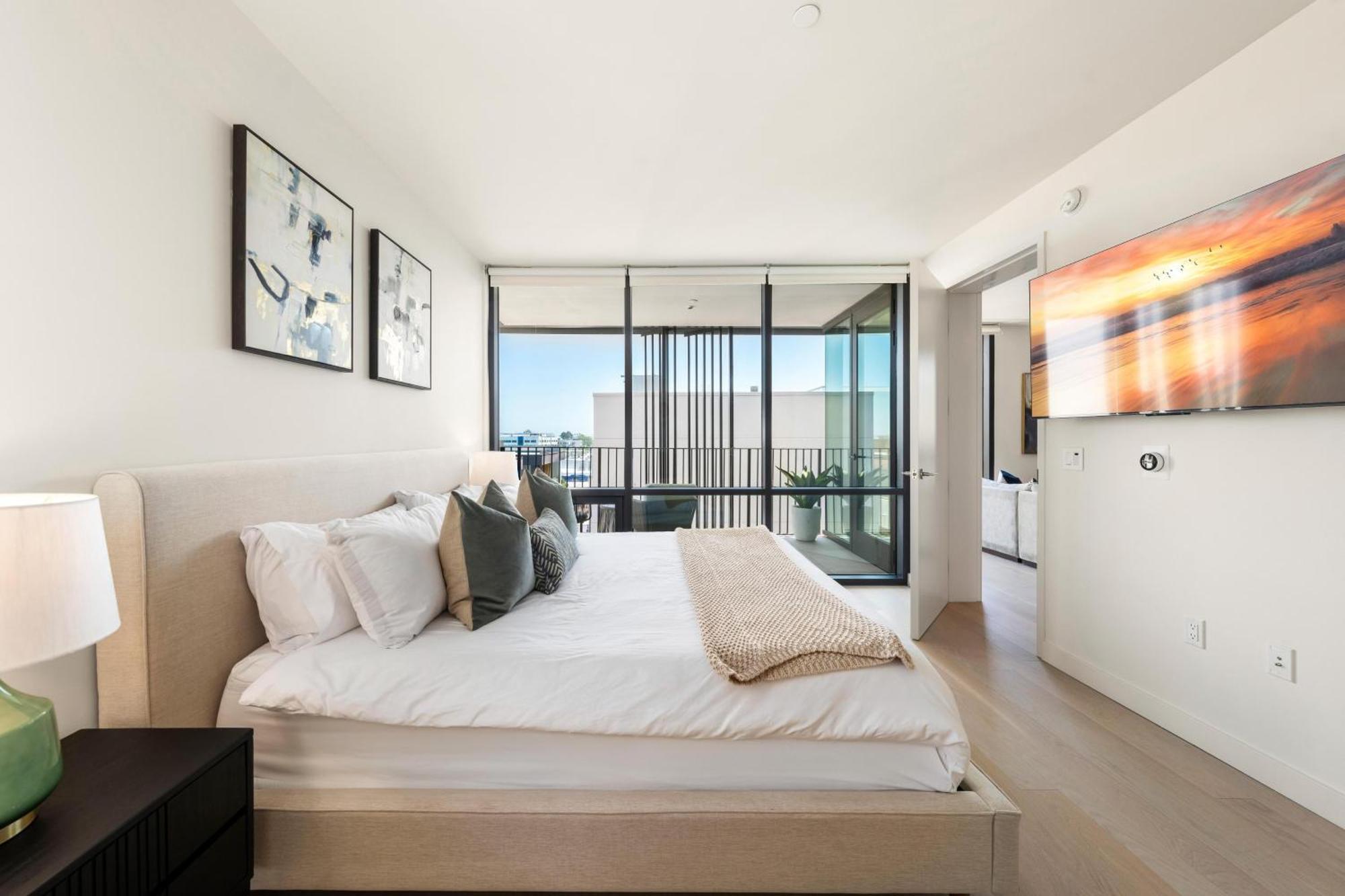 The Sapphire Nest - Spectacular Rooftop Amenities Ocean Views 2br Apartamento