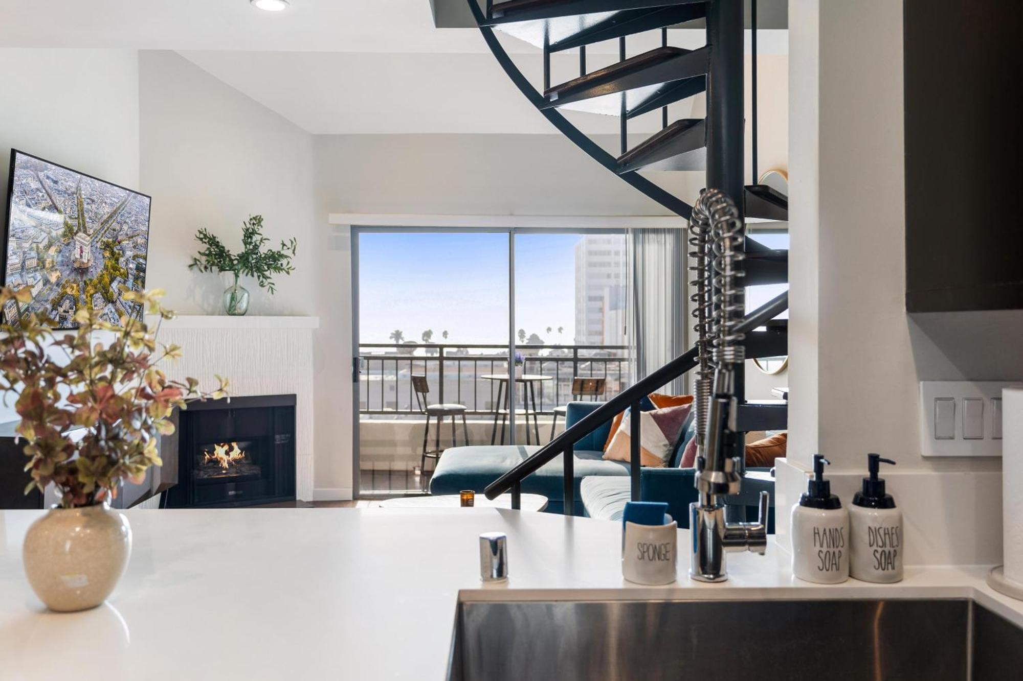 The Garnet - Full Ocean View 2br W Private Rooftop