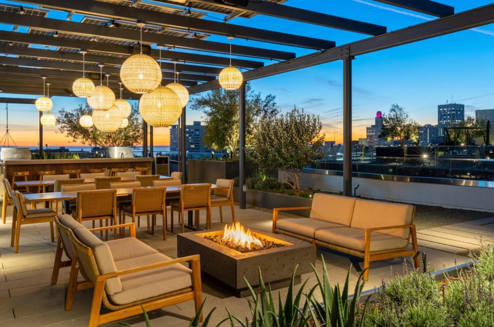 Apartment The Garnet - Full Ocean View 2br W Private Rooftop *