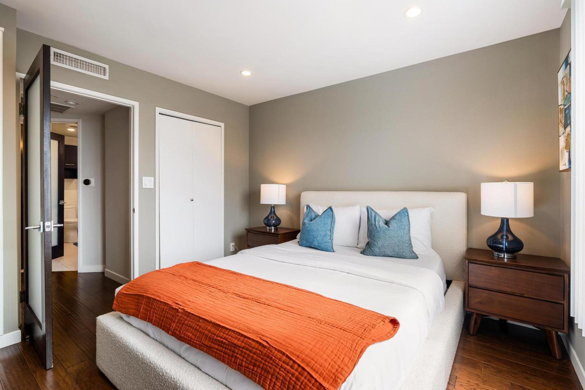 The Garnet - Full Ocean View 2br W Private Rooftop * Los Angeles