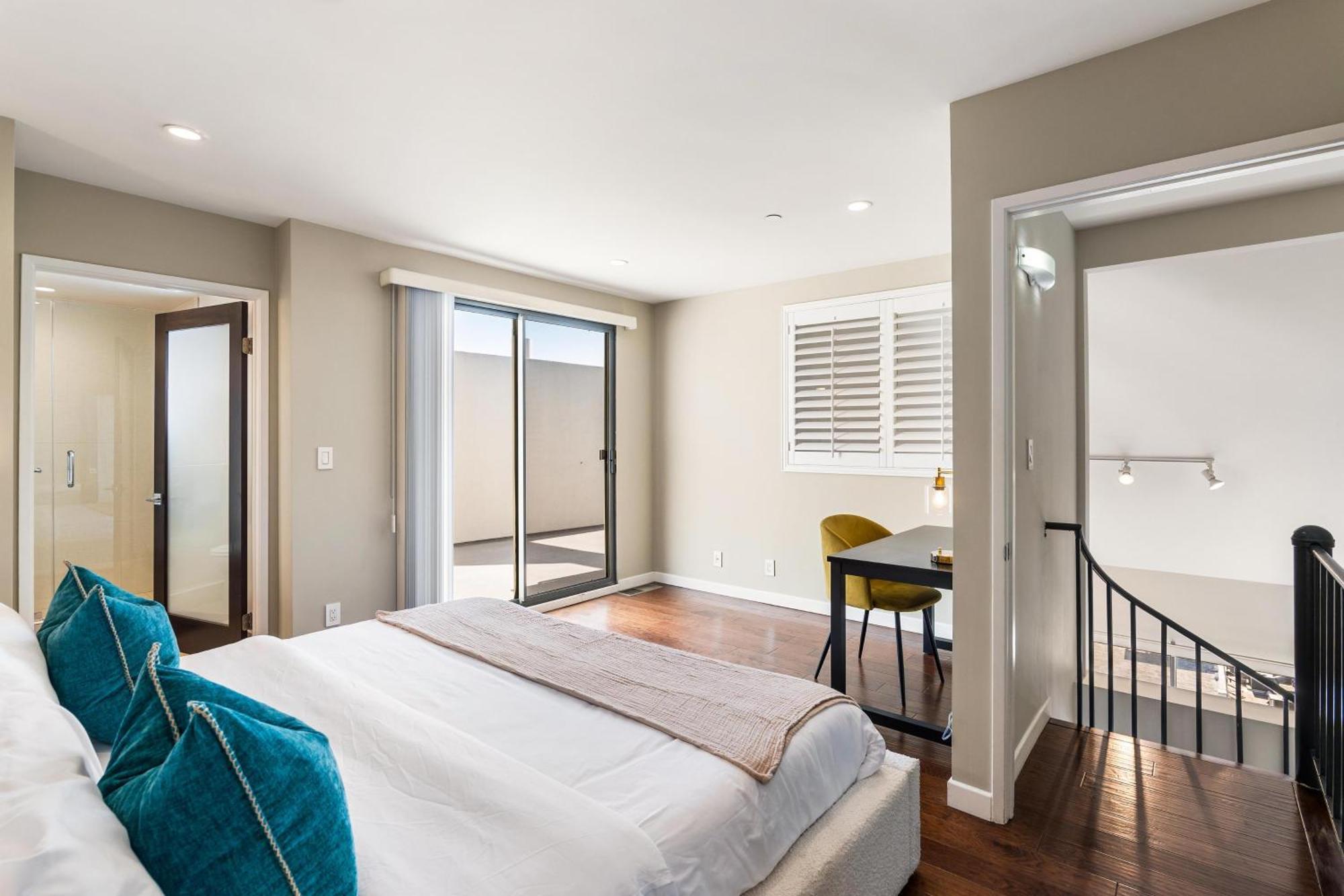 The Garnet - Full Ocean View 2br W Private Rooftop Apartment Los Angeles