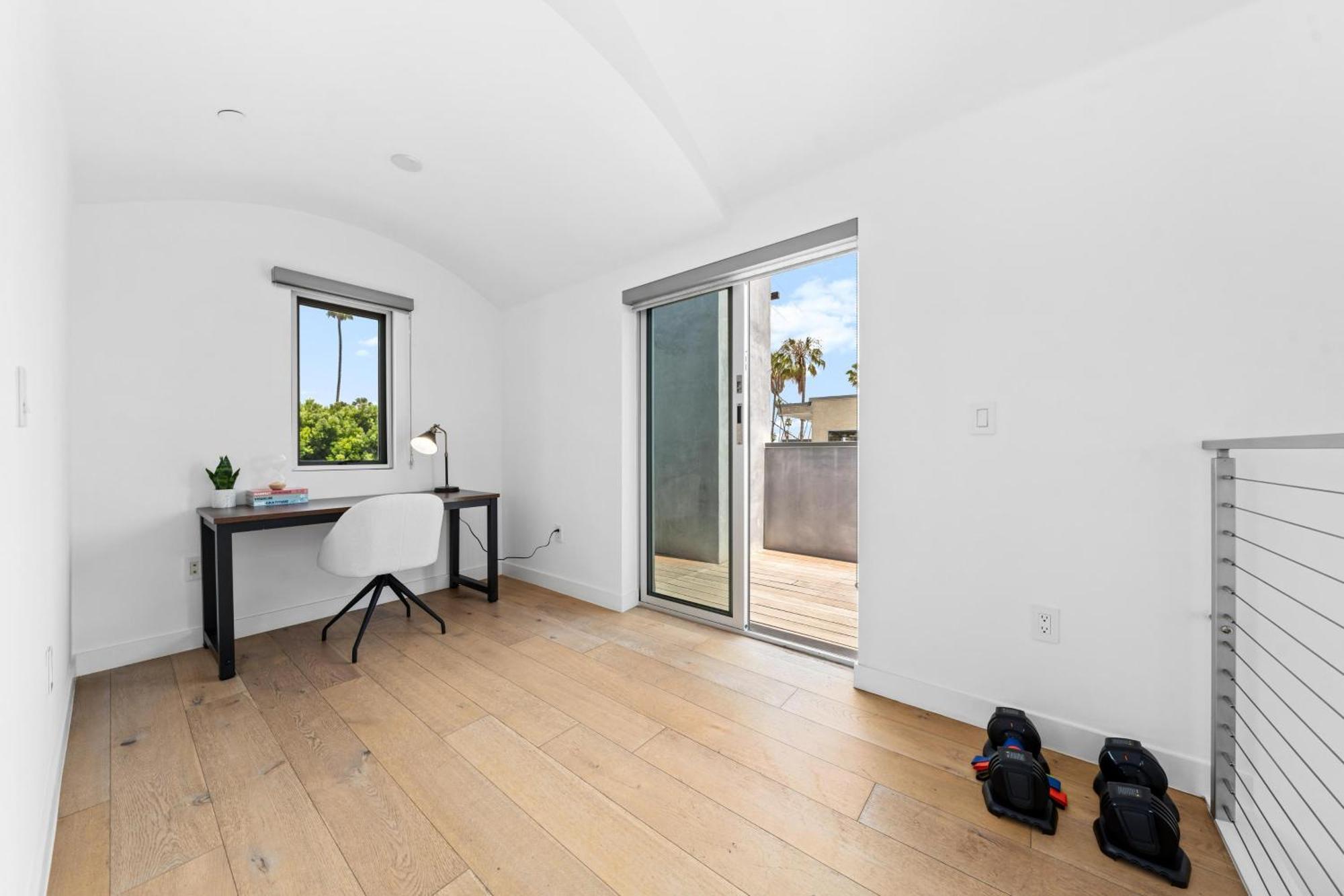 The Diamond Dune - Upscale 3 Level 4br Terrace Santa Monica Apartment Los Angeles