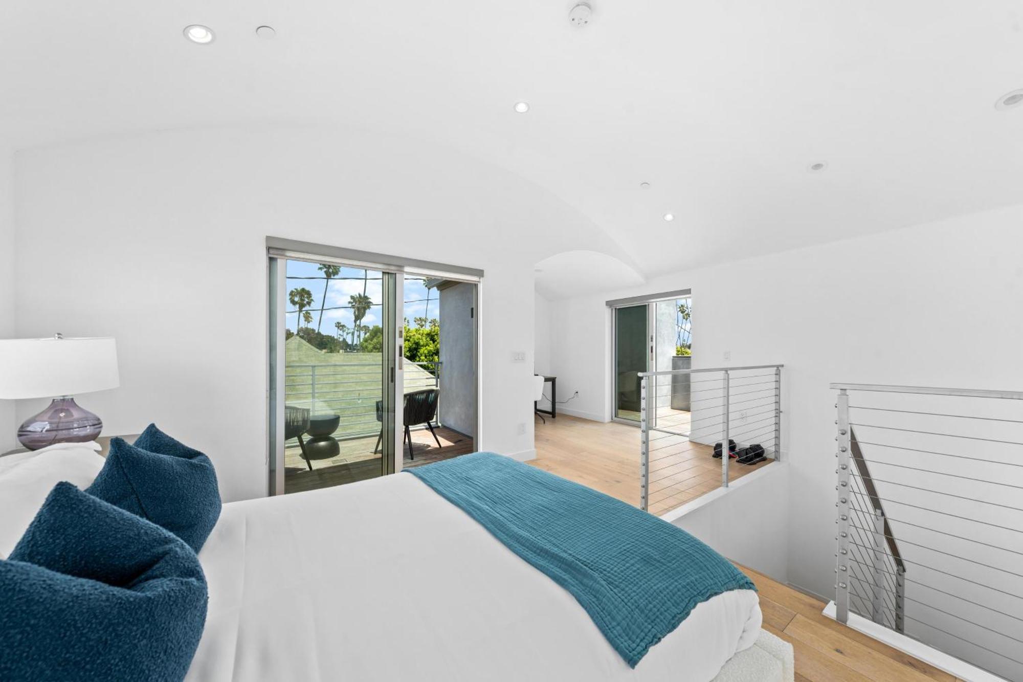The Diamond Dune - Upscale 3 Level 4br Terrace Santa Monica