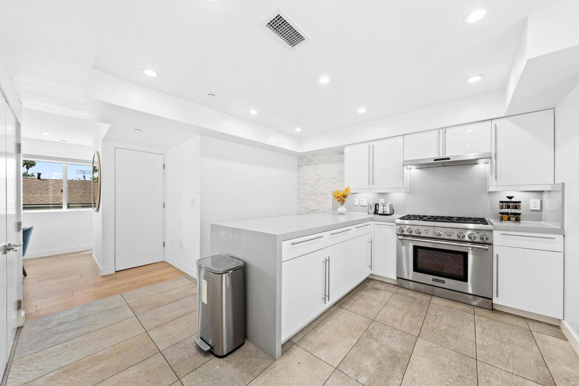 The Diamond Dune - Upscale 3 Level 4br Terrace Santa Monica *