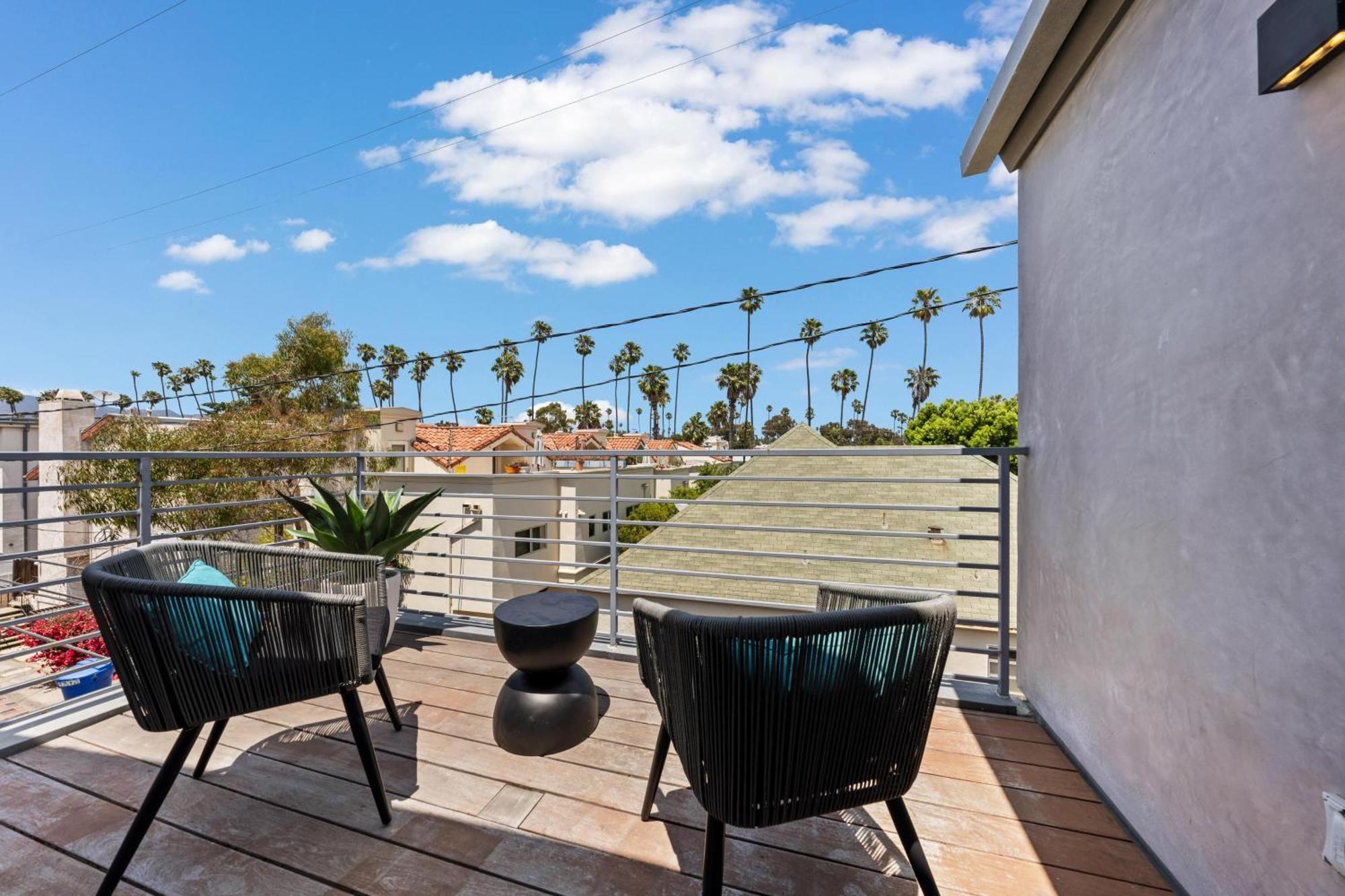 The Diamond Dune - Upscale 3 Level 4br Terrace Santa Monica Apartment Los Angeles