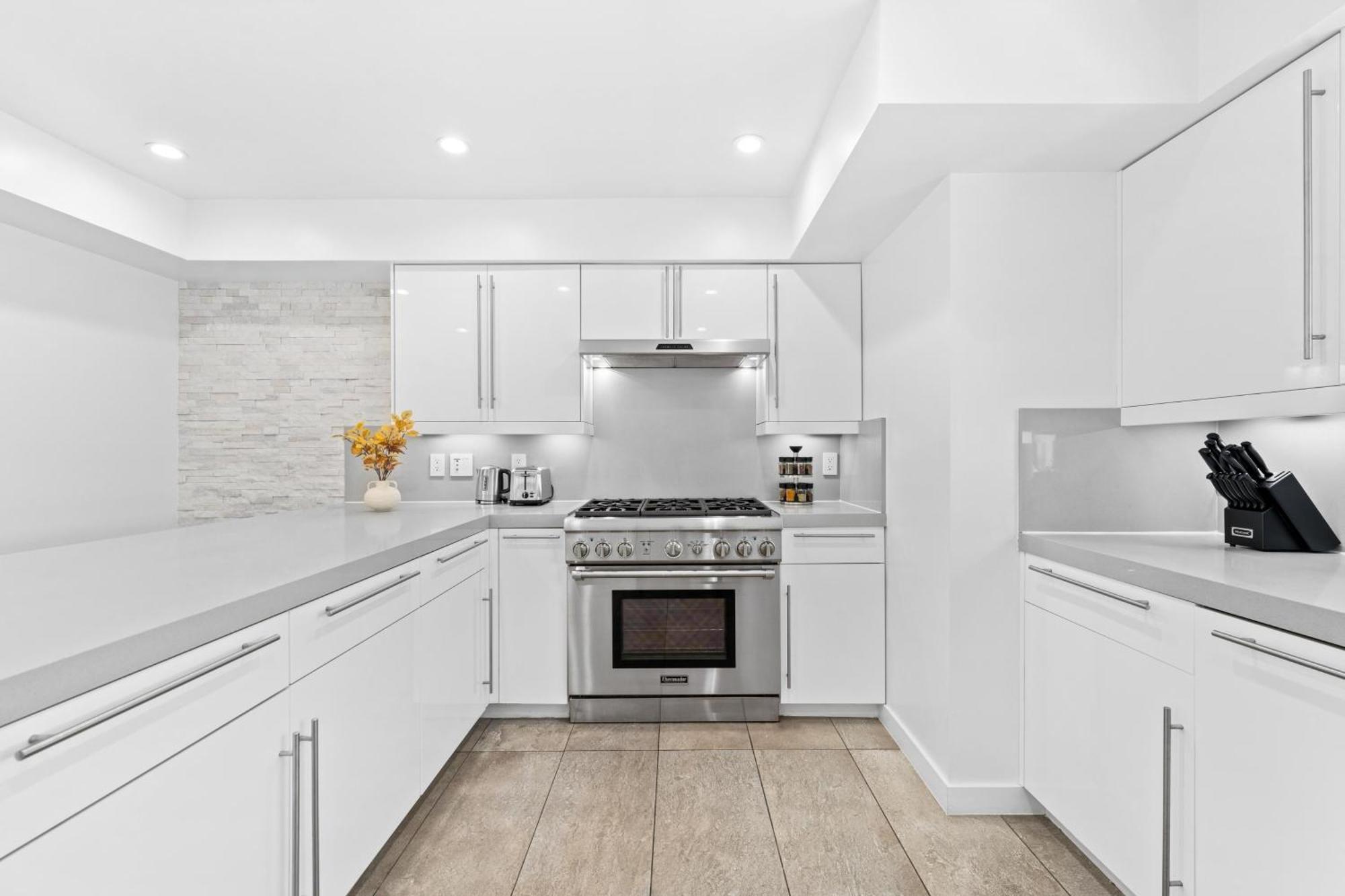 The Diamond Dune - Upscale 3 Level 4br Terrace Santa Monica Apartment Los Angeles
