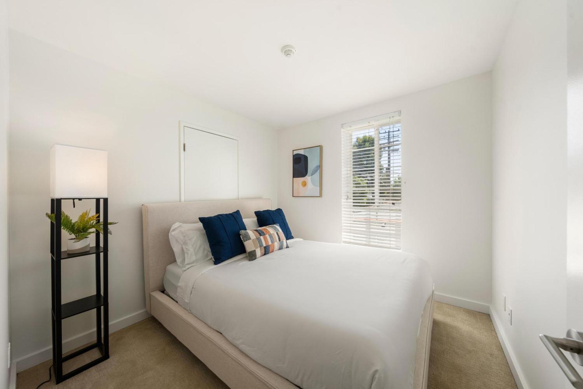 Unaluma 2br Retreat Santa Monica Prime Location Apartment *