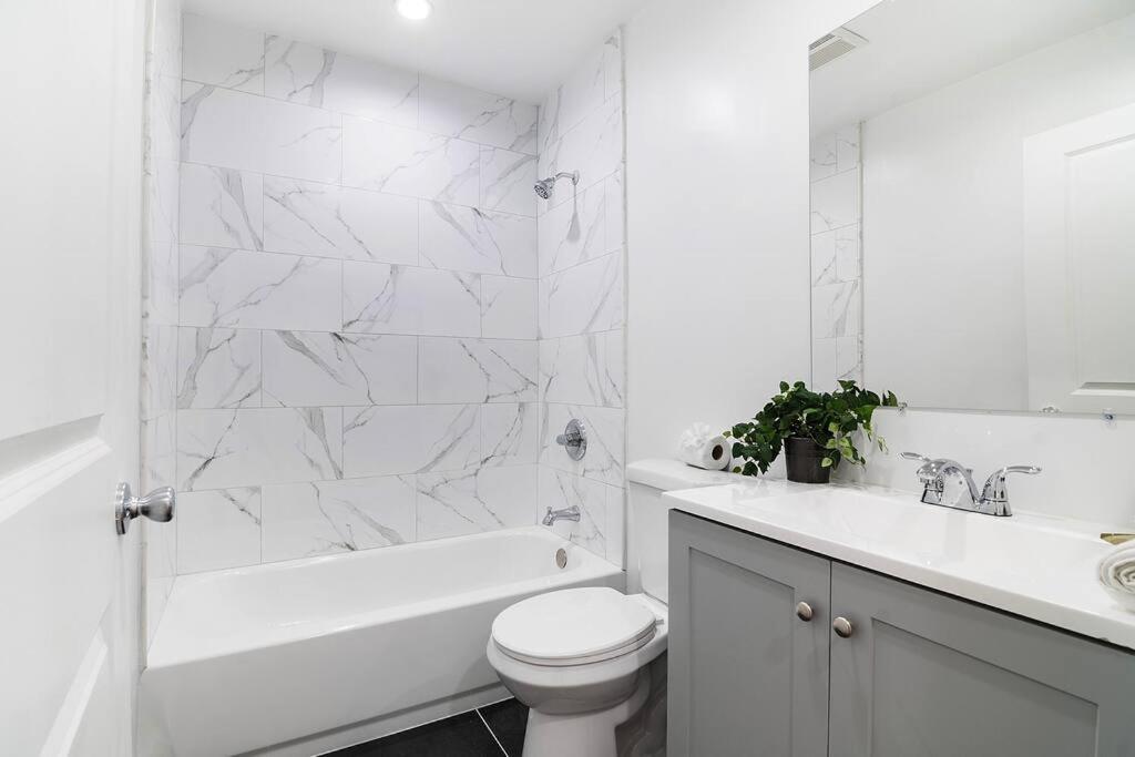 Apartment 2br Bonus And Pool Access Near Universal
