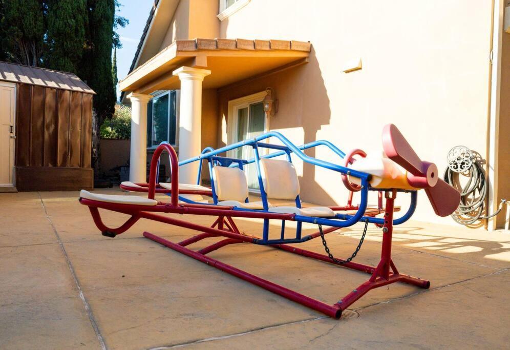 Holiday home With Games, Slide, Oasis