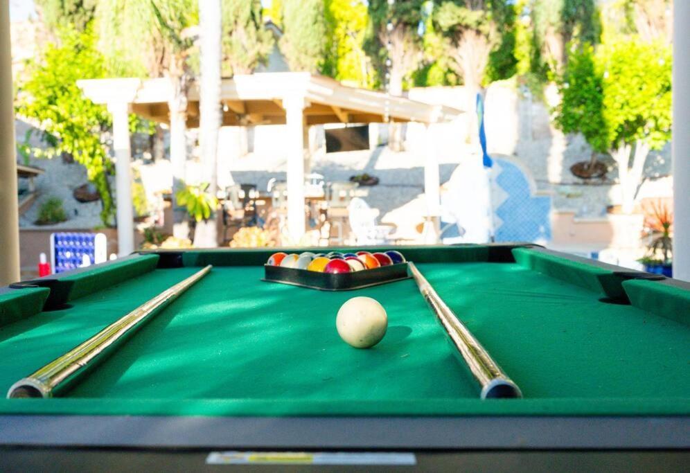 With Games, Slide, Oasis Holiday home