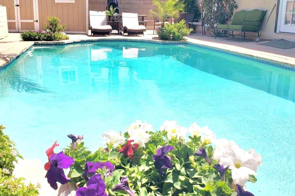 Stylish Ranch With Gorgeous Swimming Pool & Piano Casa de férias Los Angeles