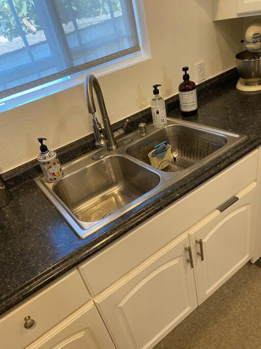 Holiday home Angeles Serenity, A Reseda Family *