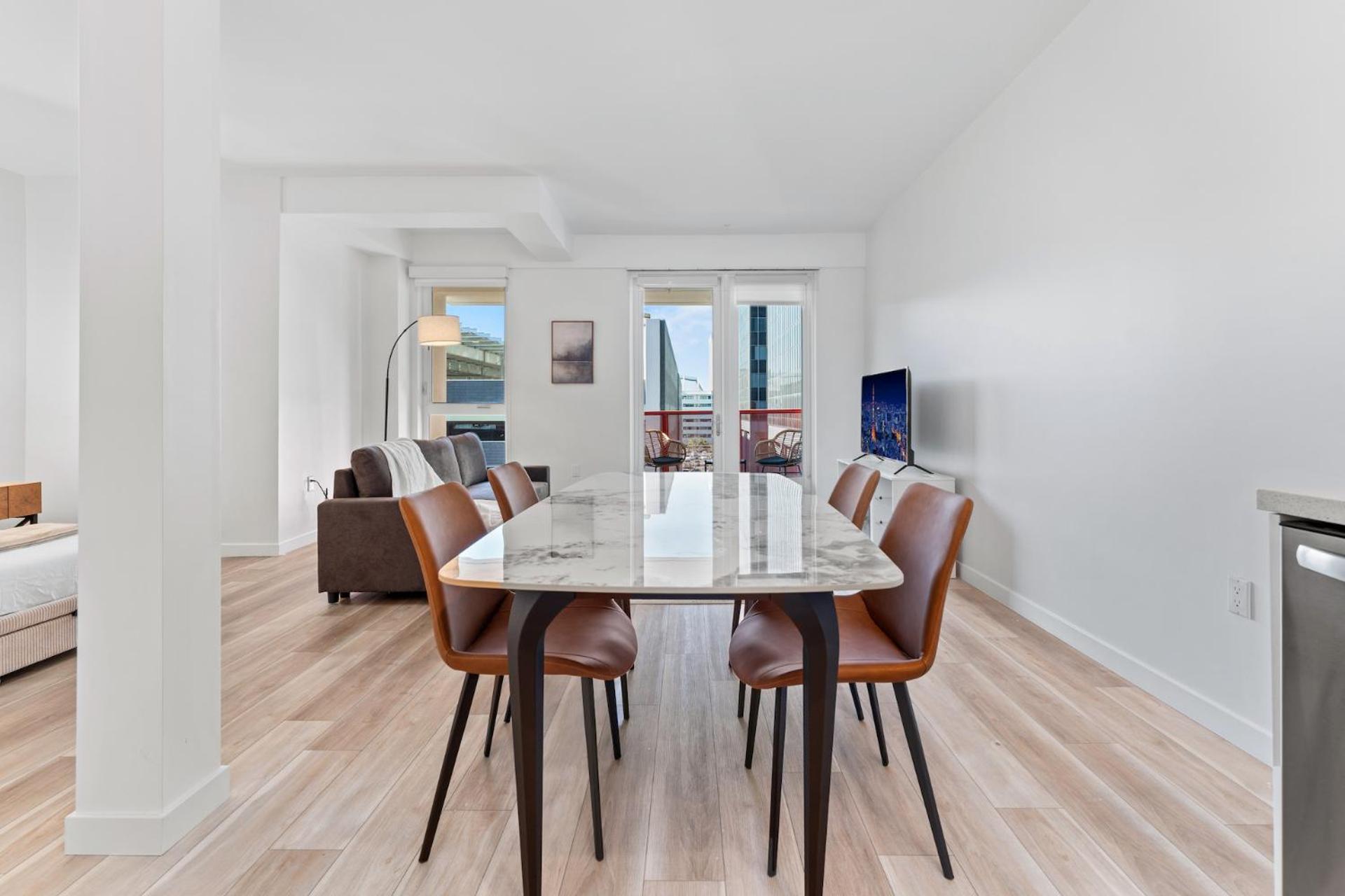 Apartment Stylish La Prime Location In Wilshire Blvd