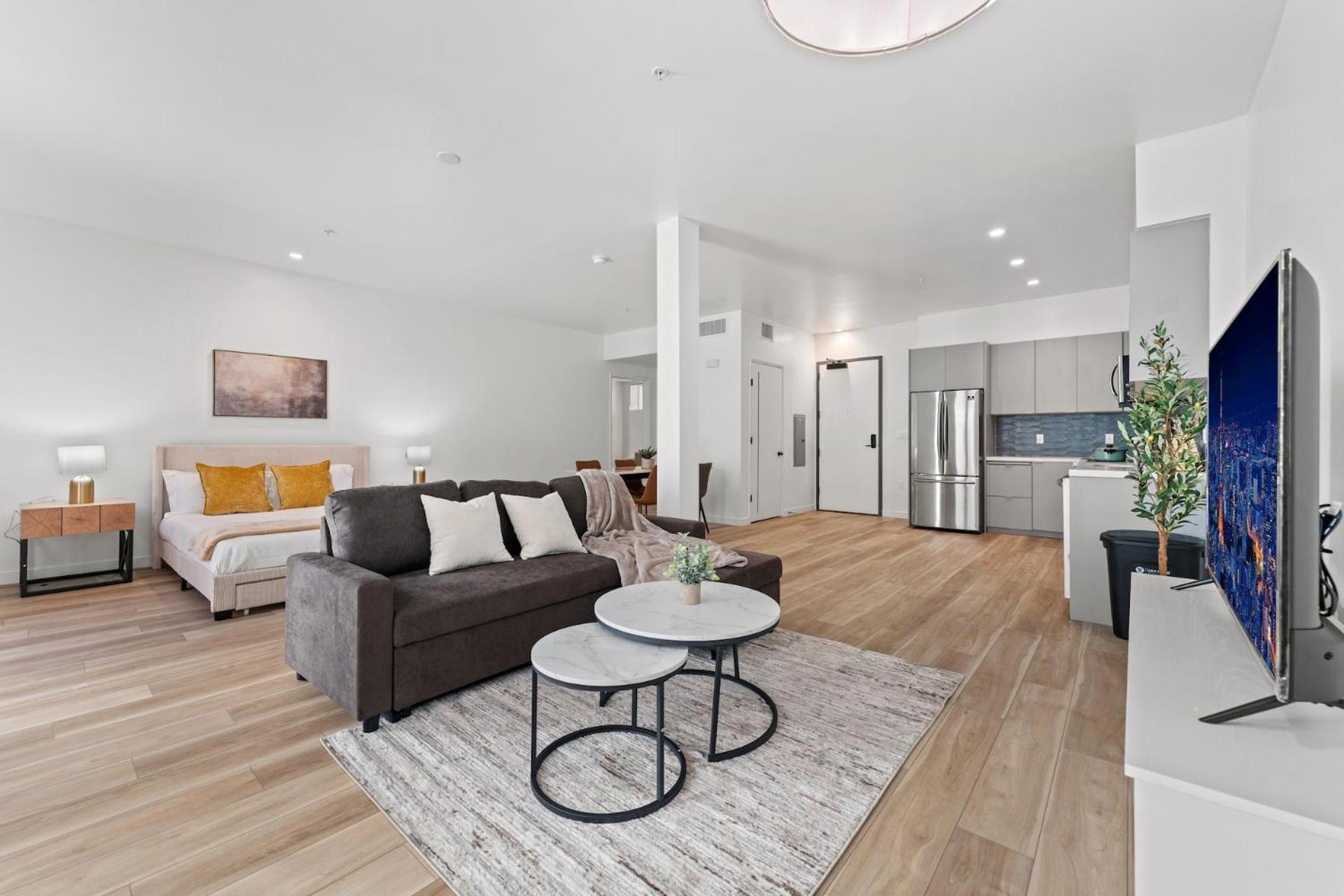 Apartment Stylish La Prime Location In Wilshire Blvd *