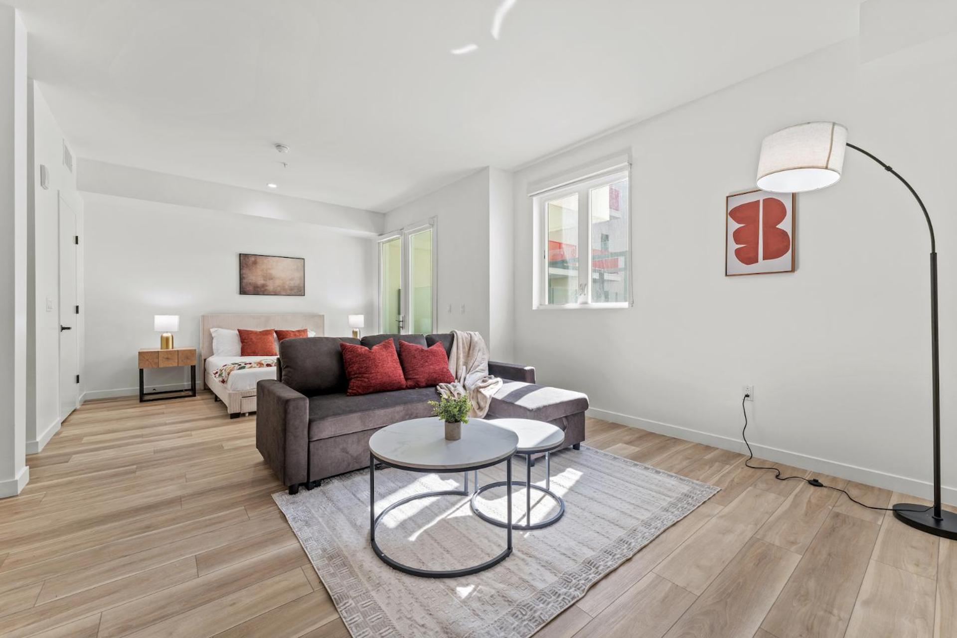 Apartment Stylish La Prime Location In Wilshire Blvd