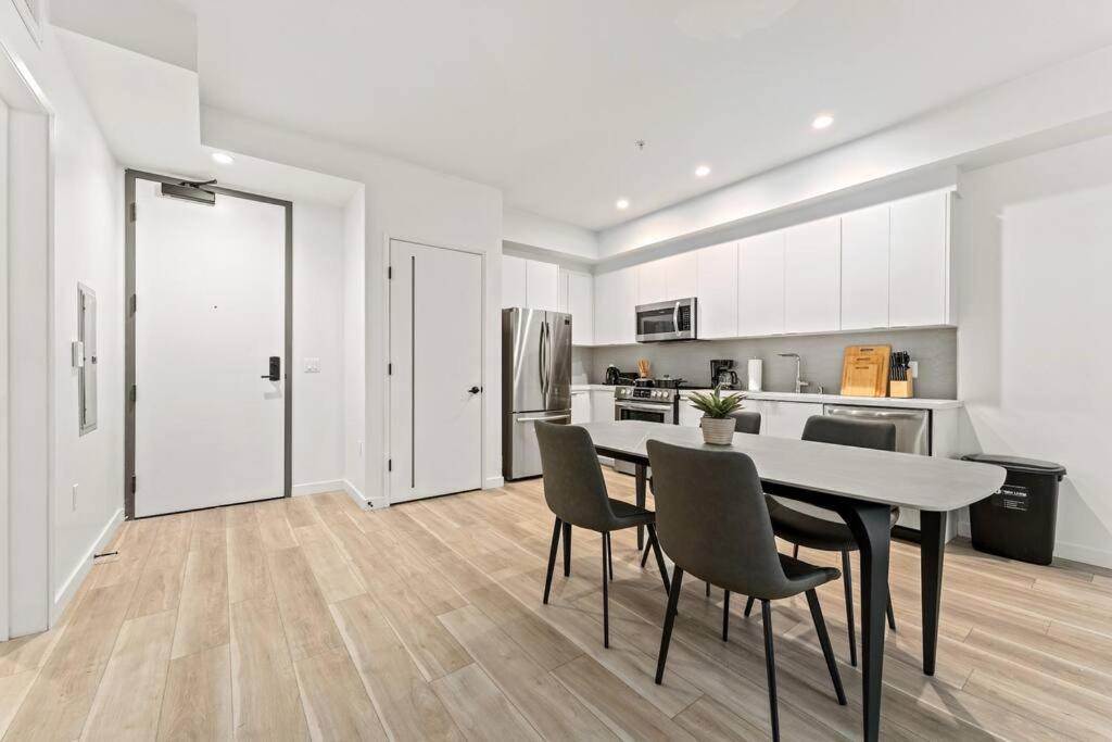 Apartment Stylish La Prime Location In Wilshire Blvd Los Angeles
