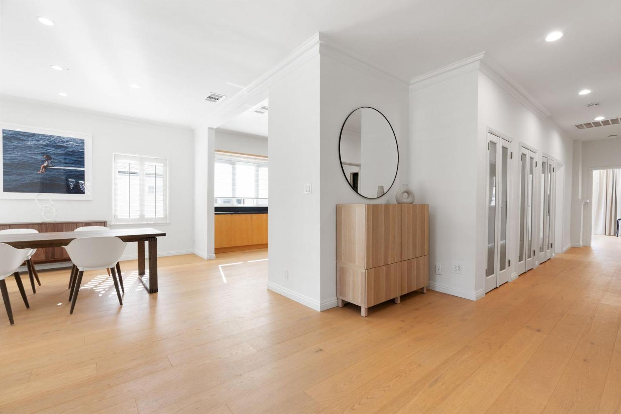 New Listing Sound Stage By Colby And Conrad *