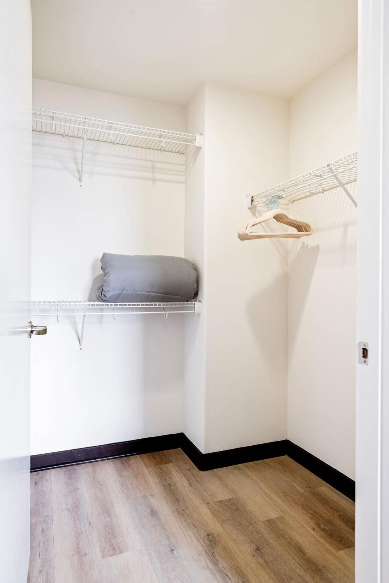 New 2br Weho Getaway D