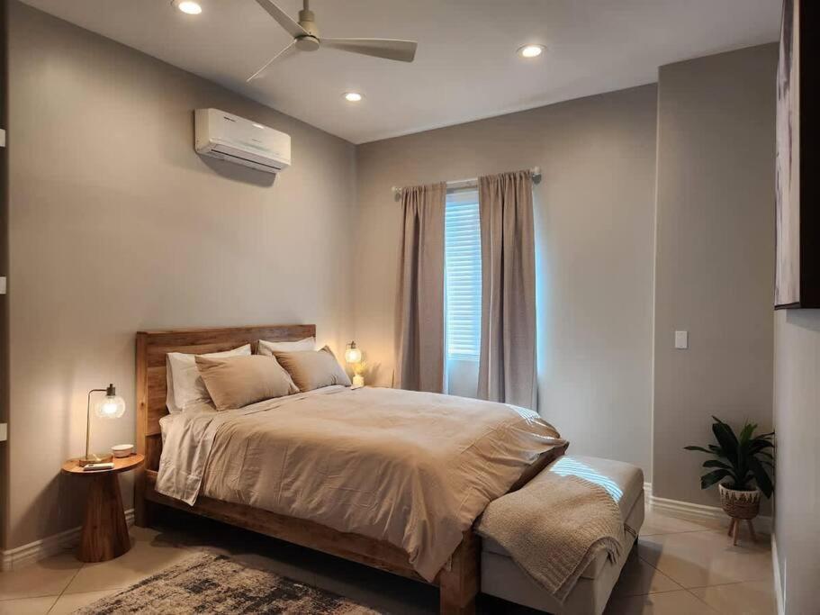 Spacious 1 Bed Adu In Encino, Away From * Los Angeles