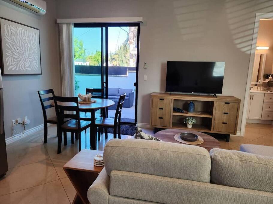 Holiday home Spacious 1 Bed Adu In Encino, Away From Los Angeles