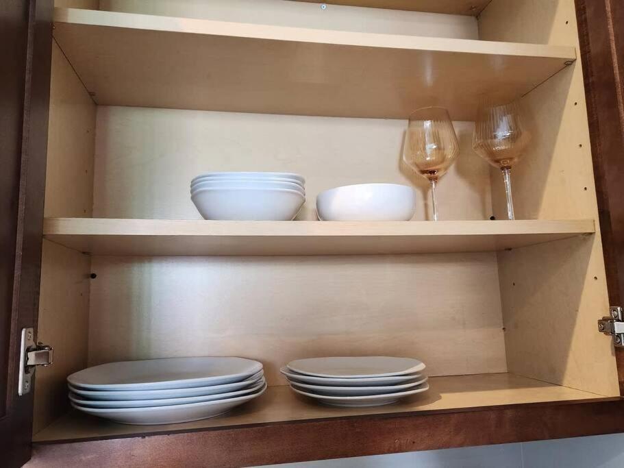 Holiday home Spacious 1 Bed Adu In Encino, Away From