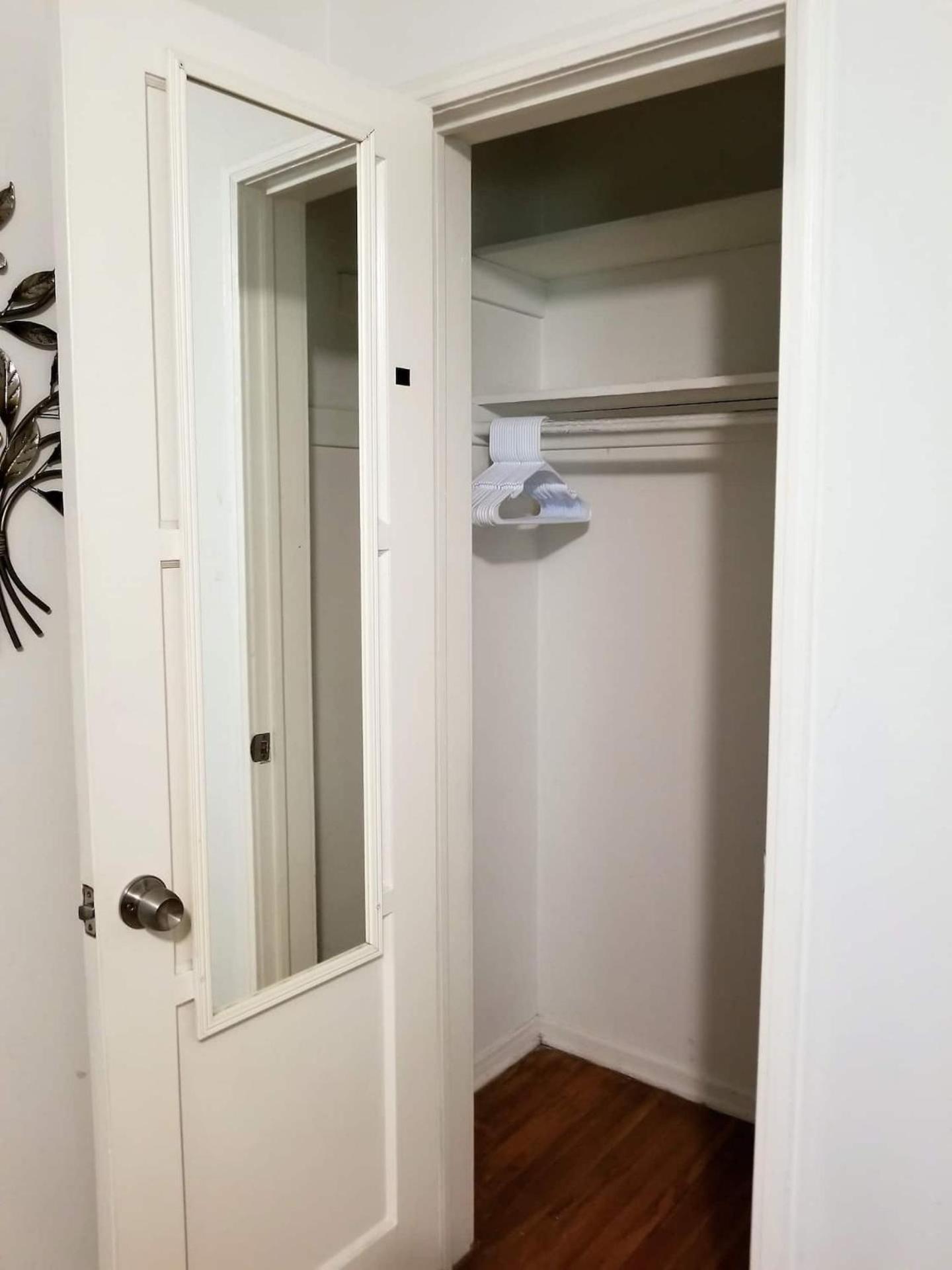 Apartment Bargain Beverly Hills 3 Bedroom In Great Area 5 Minutes To Rodeo Drive Los Angeles