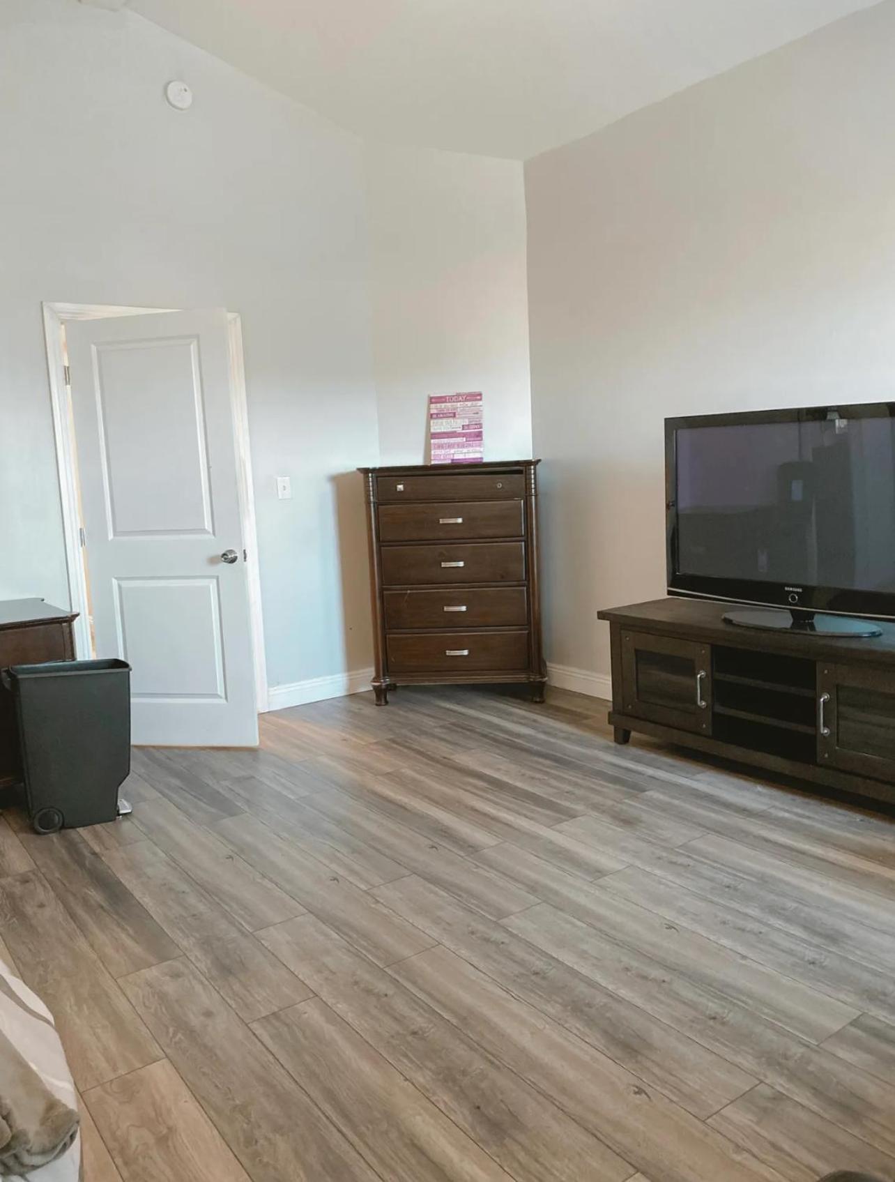 Lovely Private Bedroom Near Sofi/usc *
