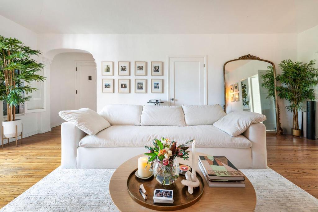 Luxurious Chic Chateau Iconic Sunset Strip Weho *