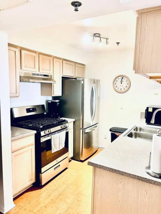 Sunny Santa Monica Retreat One Bedroom *