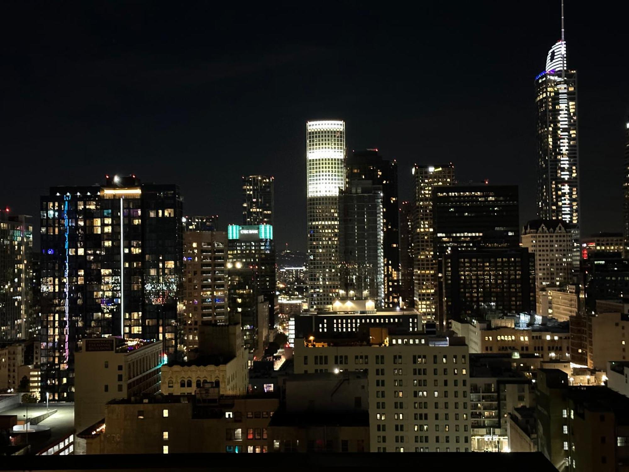 Modern View High Rise *