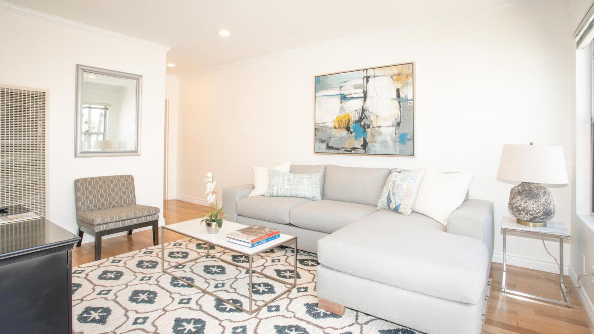 Ocean View Apartment *
