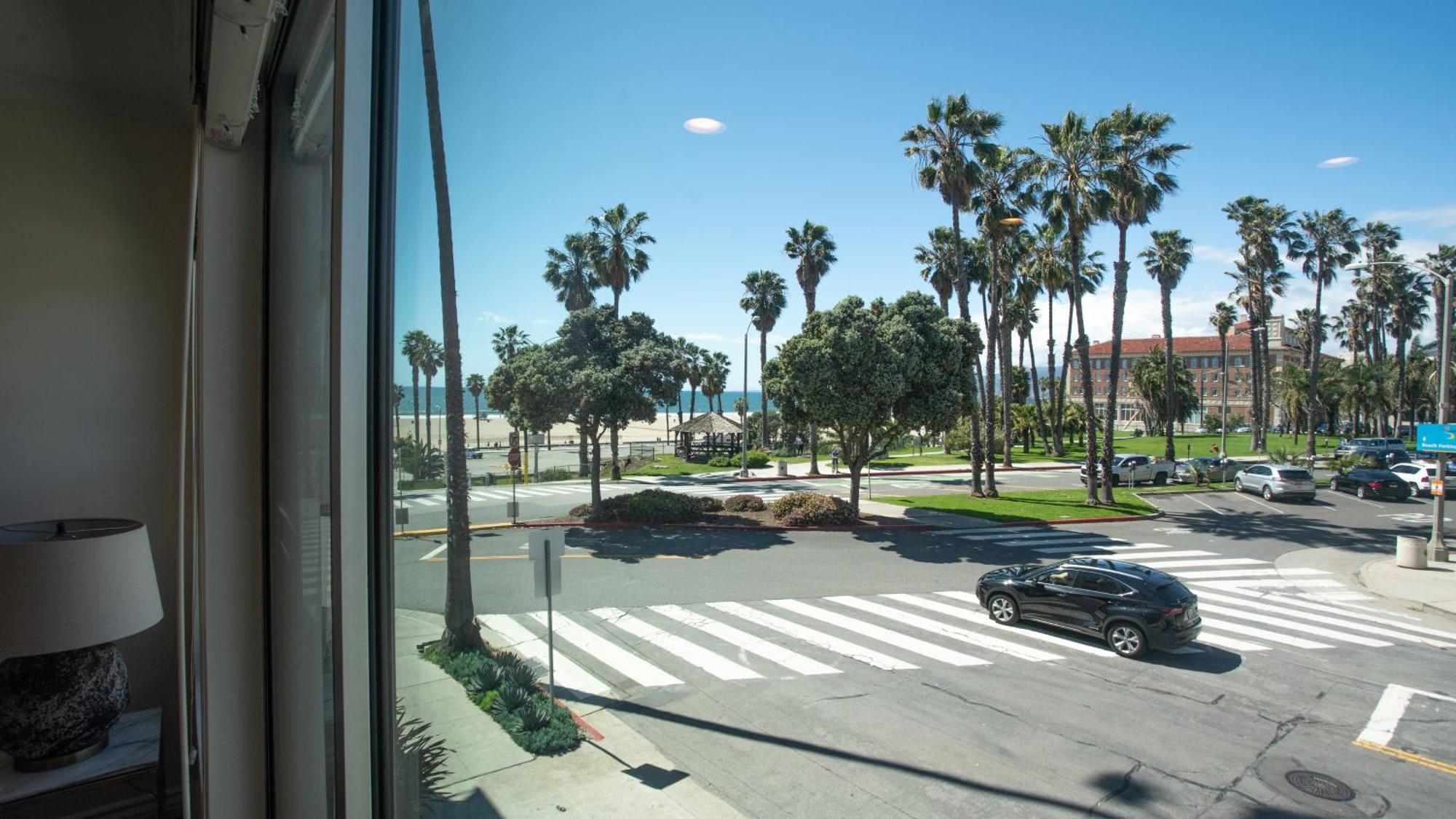 Ocean View Apartment *