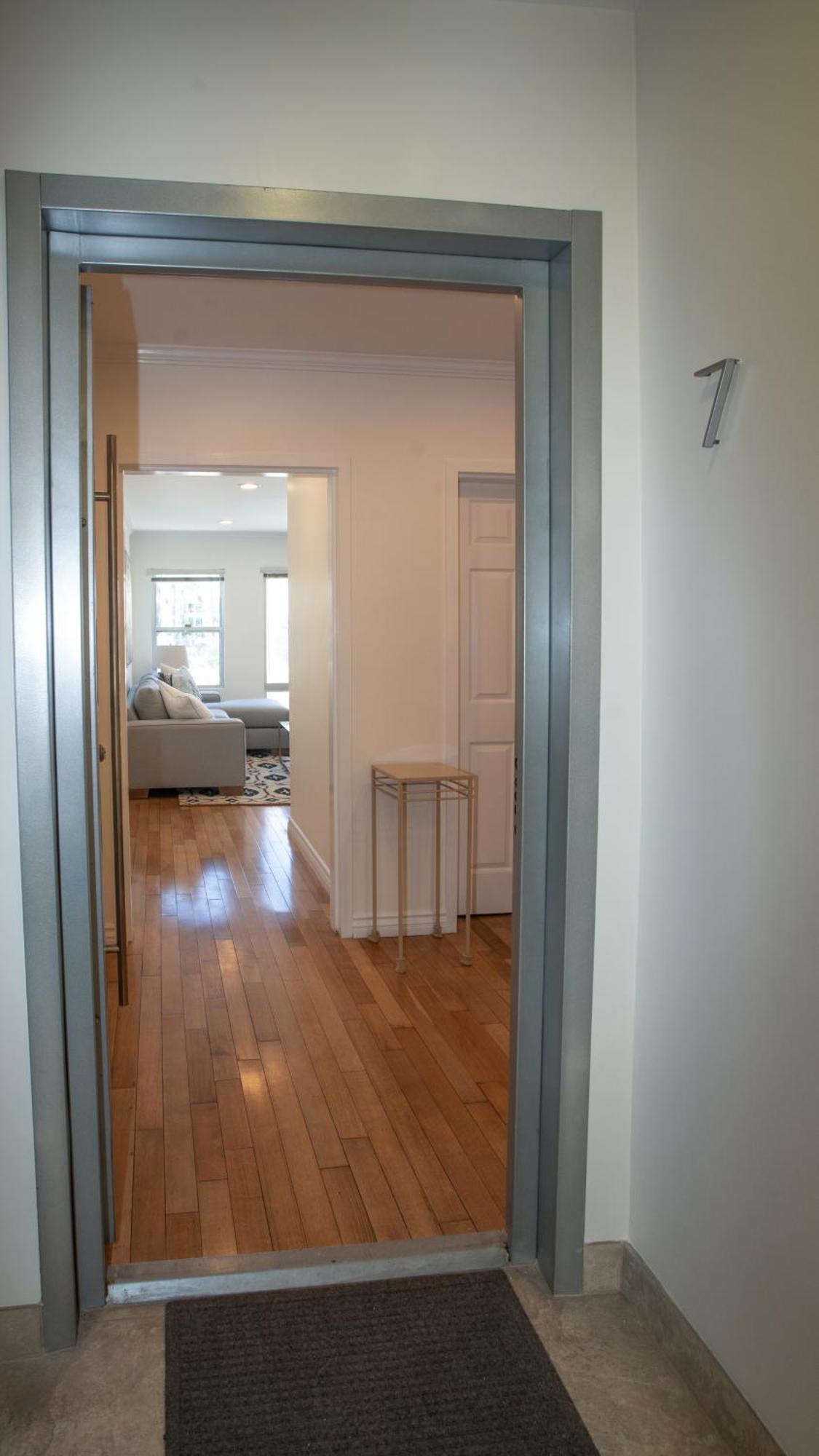 Ocean View Apartment Los Angeles
