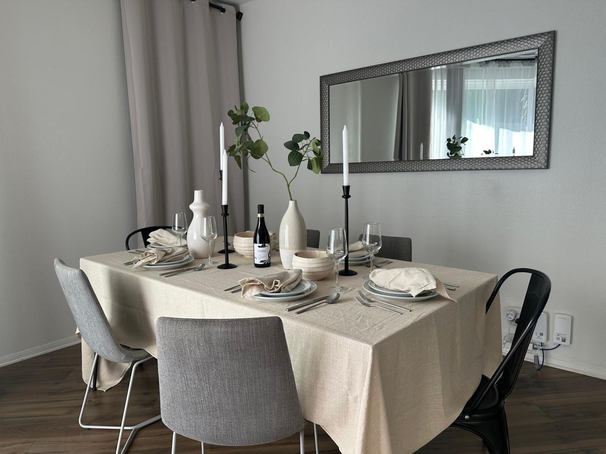 Beautiful Getaway Near Venice Apartment *