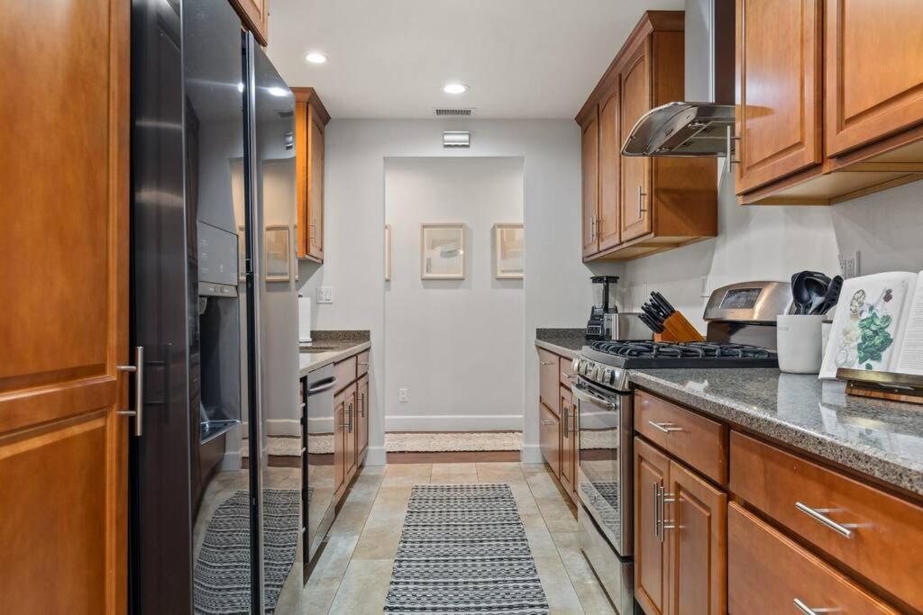 Goode Homes Luxury Family Holiday home Los Angeles