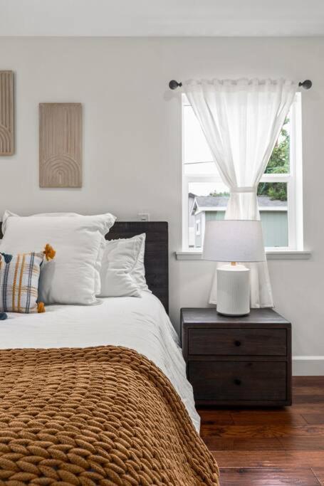 Goode Homes Luxury Family Los Angeles