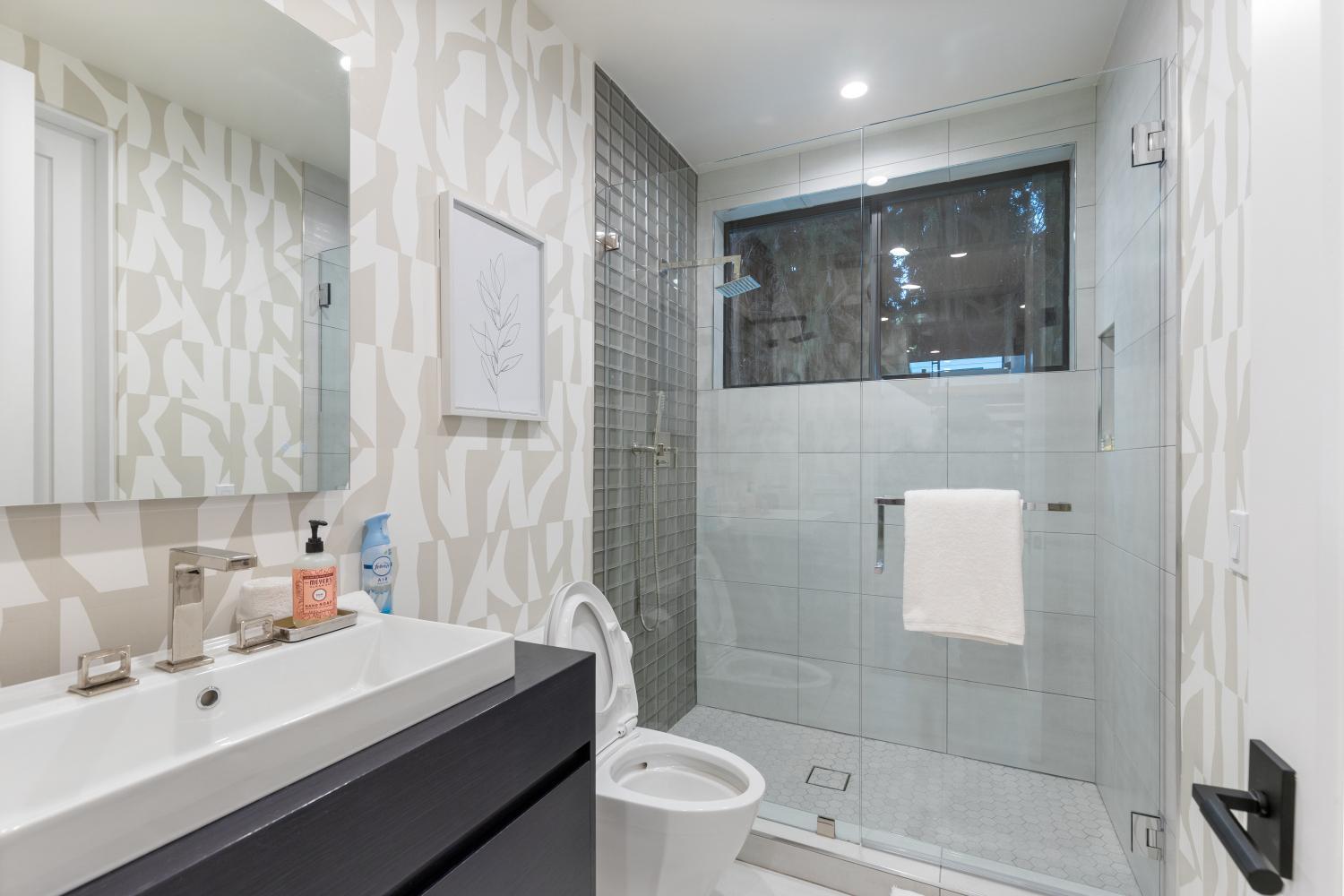 Curson Modern *