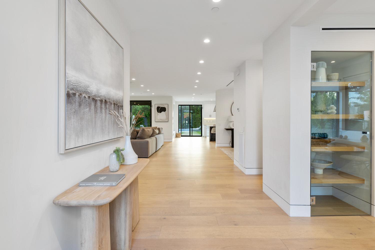 Curson Modern Villa