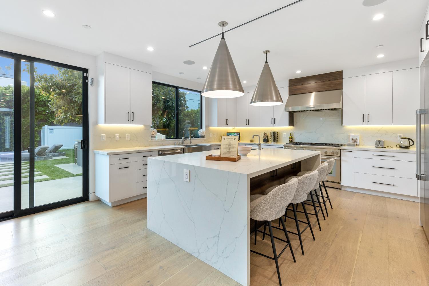 Curson Modern Villa