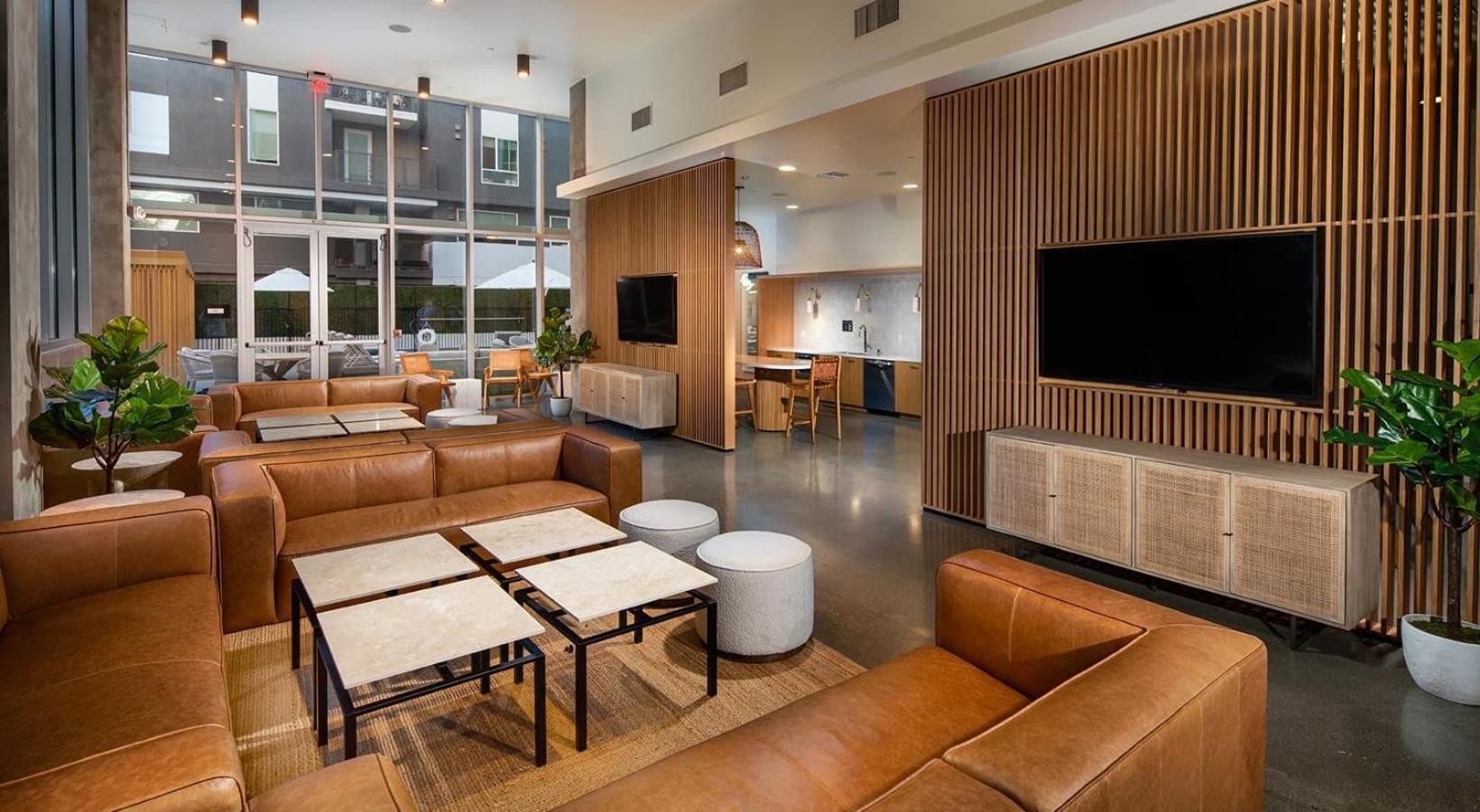 Apartment Dtla Luxury With Pool, Gym, Work Pods & Conference Los Angeles