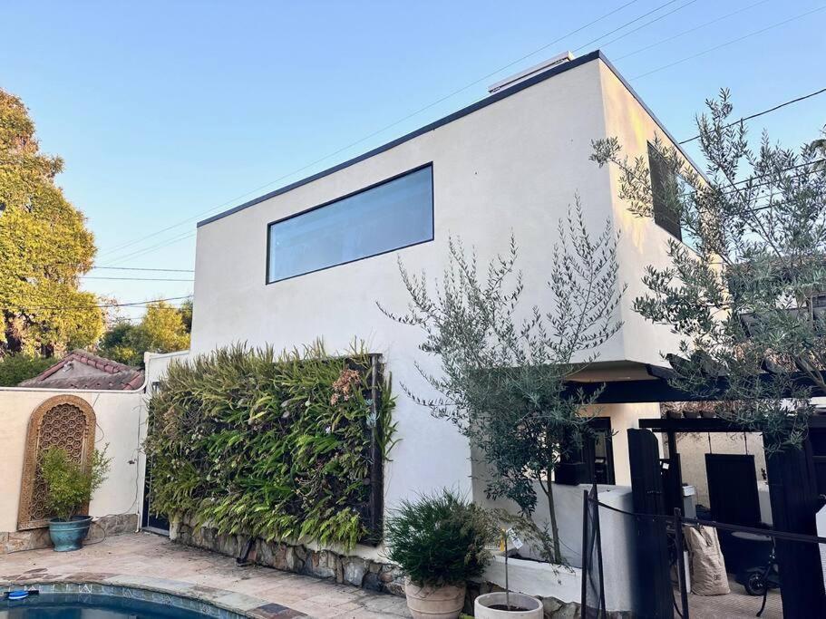 New Private By Beverly Hills And The Grove Spacious 2 Story Unit In The Part Of La * Los Angeles