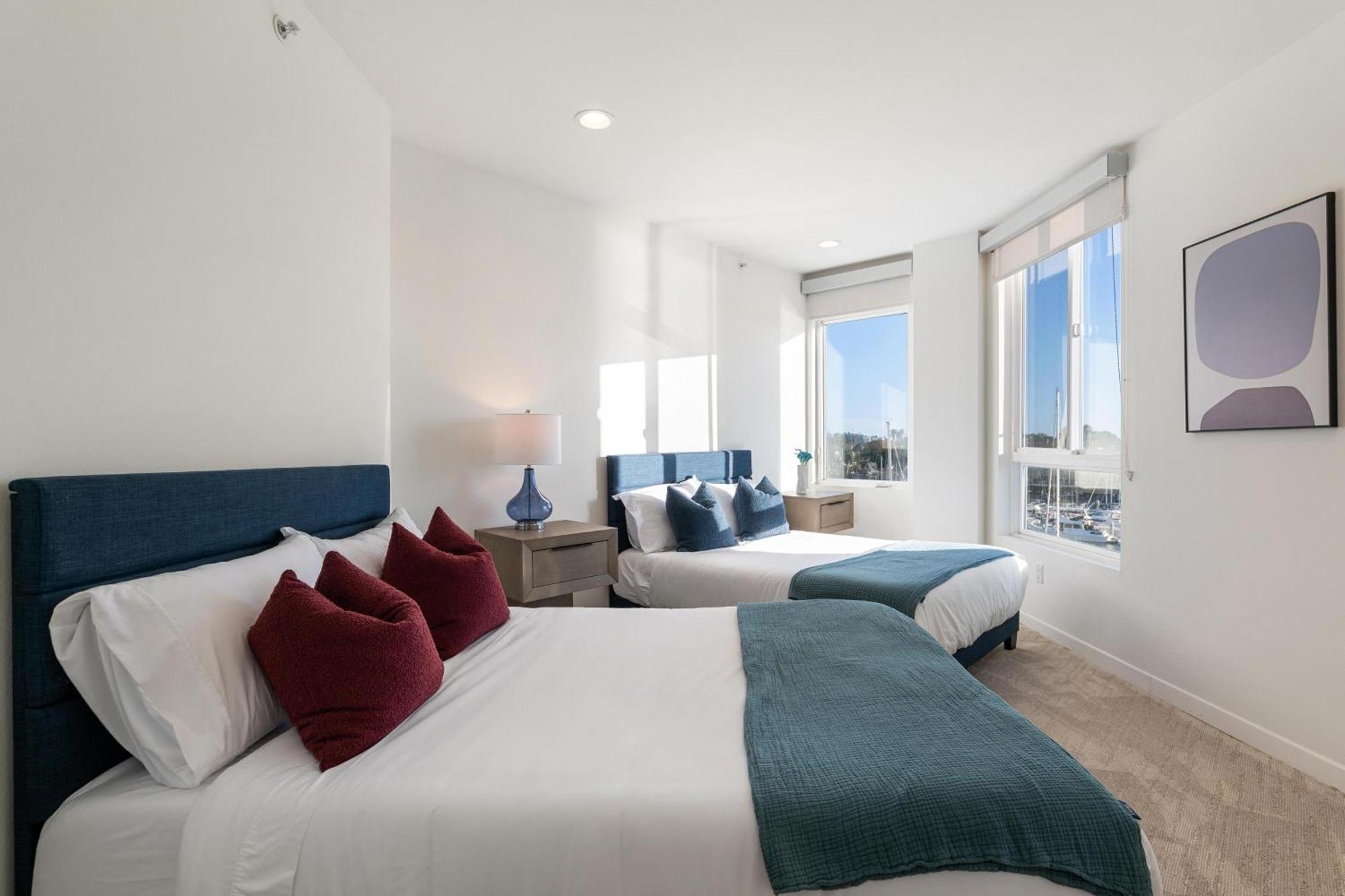 Apartment The Crystal 3 Level Penthouse - Marvelous Marina Views 2br Los Angeles