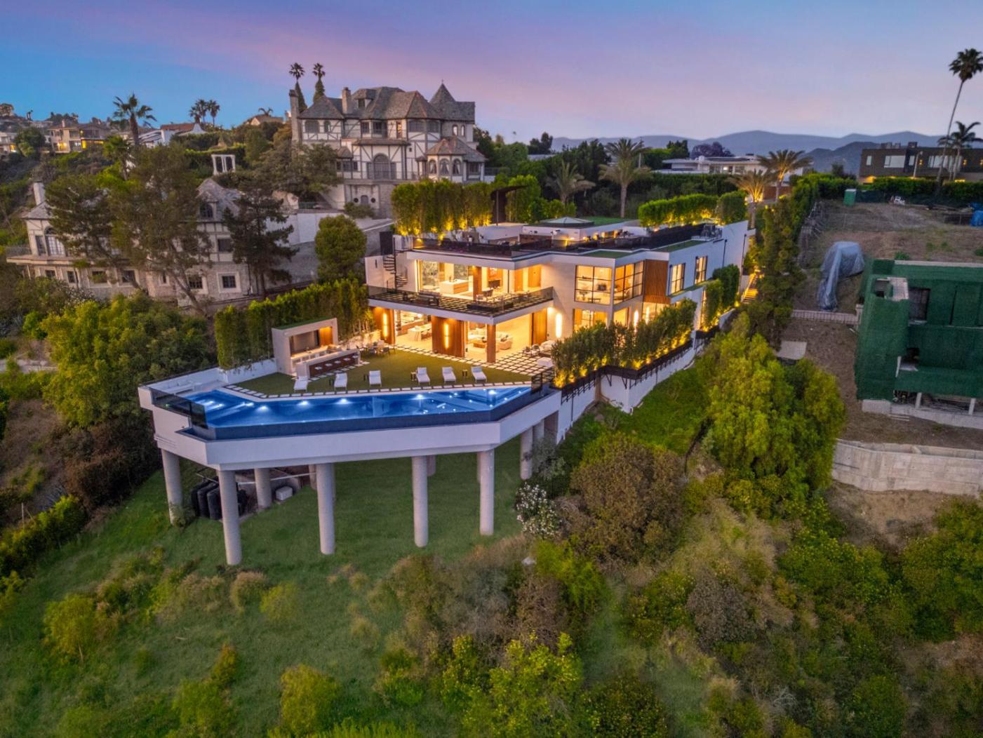 Somera Masterpiece * Los Angeles